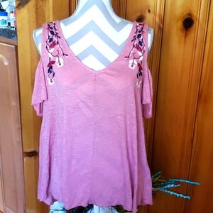 Womens  cold shoulder top
